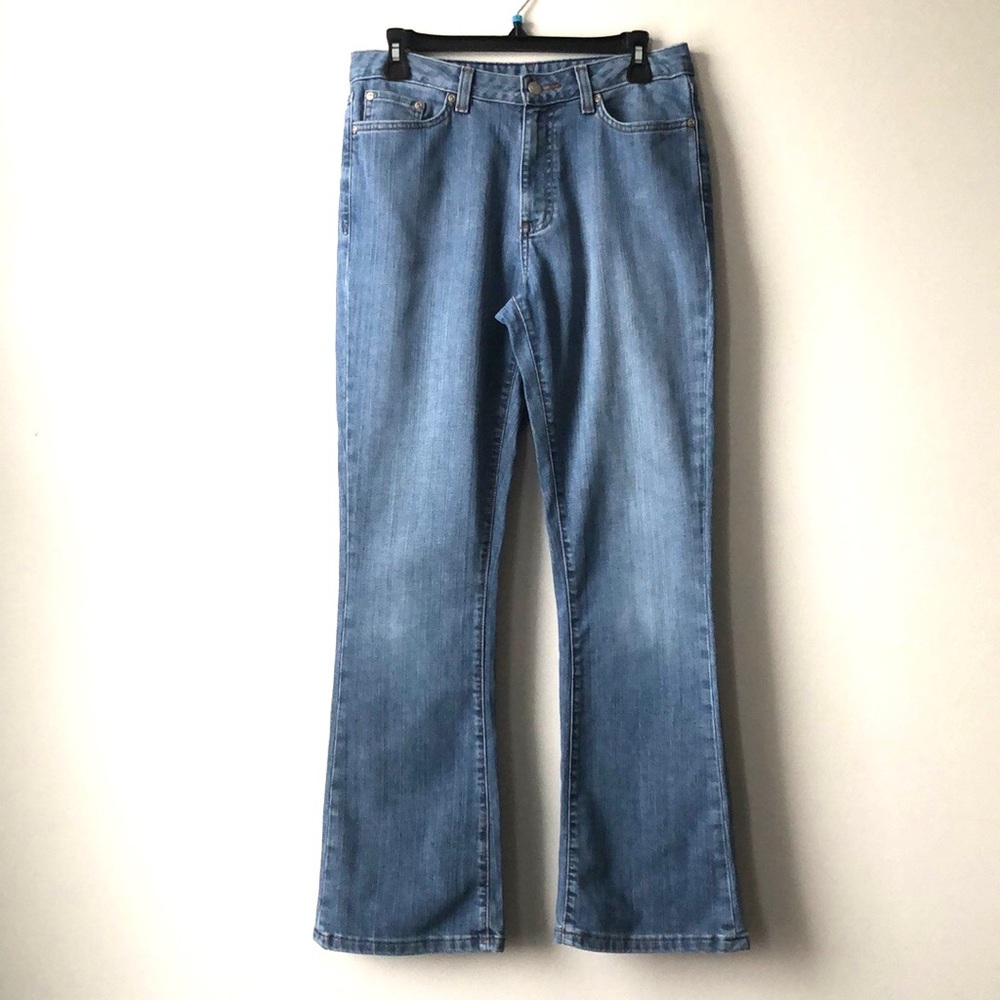 Boston Proper High Rise Bootcut Medium Wash Jeans size 8 Short